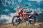 KTM-690-Enduro-R-2021-accion-4.jpg